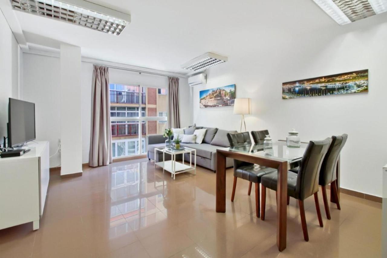 Amplio Piso Con Terraza Apartment Málaga Exterior foto