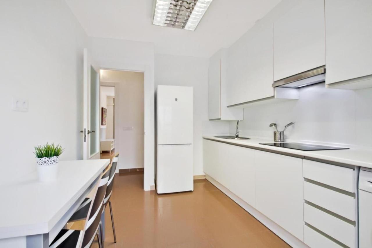 Amplio Piso Con Terraza Apartment Málaga Exterior foto